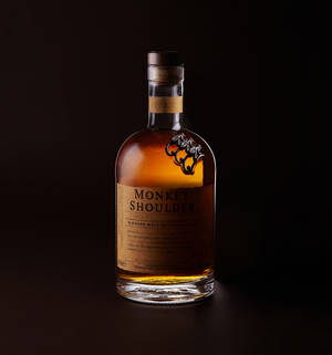 Rượu Whisky Scotch Monkey Shoulder Hảo Hạng — Honor Magic V Hình nền