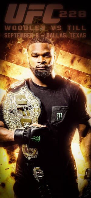 Hình nền Tyron Woodley đai vàng trên vai — iPhone 18 Hình nền