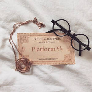 Vé Tàu Tốc Hành Hogwarts HP Phong Cách Thẩm Mỹ — Trắng tinh tế Hình nền